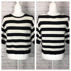 Zara Knit | Cropped Striped Sweater Black/White